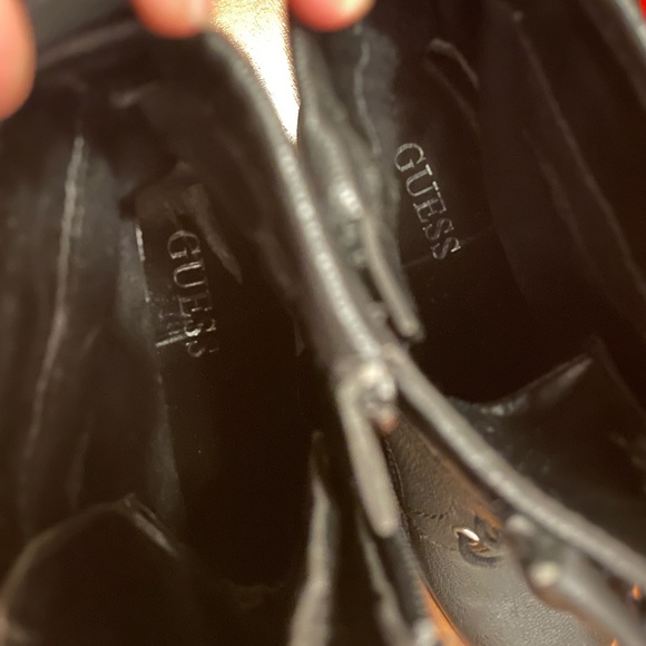 SOLD Heeled zip up combat moto GUESS boots with laces… new with box - Picture 2 of 5